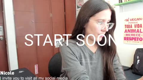 Nicole online show from 02/10/25, 07:38