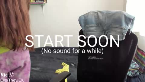 Nicole online show from 09/16/25, 12:06