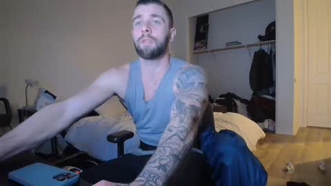 Snapshot of theufcfan_8181 chatting on 02/08/25, 04:47 troy online show from 02/08/25, 04:47