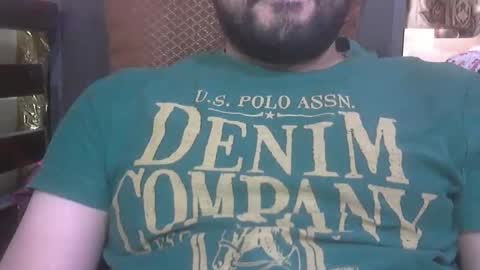 Snapshot of theultimateboss chatting on 03/01/25, 05:20 theultimateboss online show from 03/01/25, 05:20