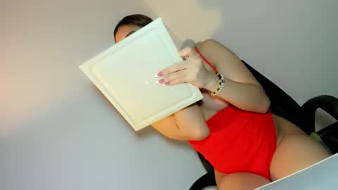 stella online show from 10/20/25, 05:19