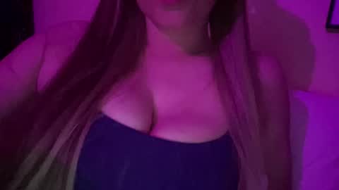 The Wild Wonderland online show from 11/30/25, 02:48