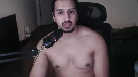 Vampiro online show from 04/22/26, 01:52