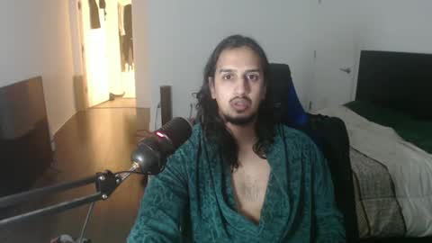 Snapshot of theworldisavampire2 chatting on 10/14/25, 04:13 theworldisavampire2 online show from 10/14/25, 04:13