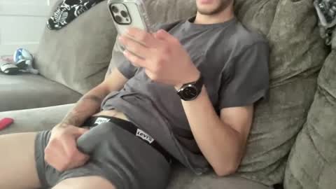 Make Me Cum online show from 09/09/25, 08:41