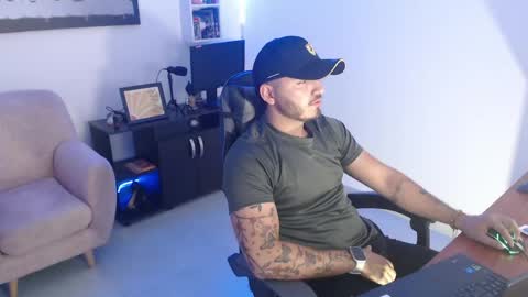 thiago_420 online show from 05/25/26, 11:11