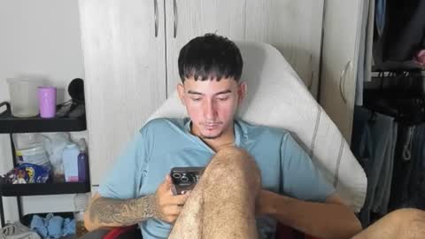 thiago_432 online show from 09/13/25, 03:50