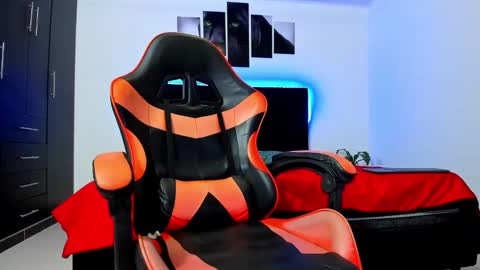 Snapshot of thiago_cp01 chatting on 03/11/25, 09:13 Thiago online show from 03/11/25, 09:13