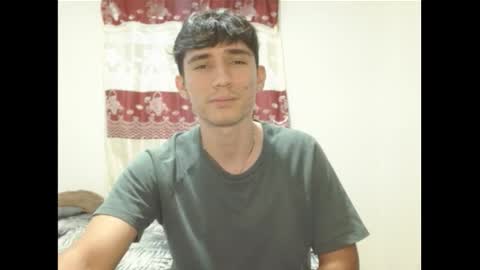 Snapshot of thiago_deseo69 chatting on 02/17/26, 01:46 thiago_deseo69 online show from 02/17/26, 01:46