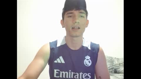 Snapshot of thiago_deseo69 chatting on 02/20/26, 01:46 thiago_deseo69 online show from 02/20/26, 01:46