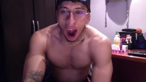 thiago_happy online show from 03/09/25, 05:11