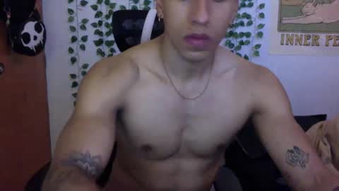 thiago_happy online show from 03/11/25, 03:16
