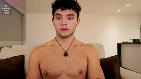 Snapshot of thiago_l chatting on 05/05/26, 02:08 Just Thiago online show from 05/05/26, 02:08