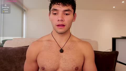 Snapshot of thiago_l chatting on 05/13/26, 02:47 Just Thiago online show from 05/13/26, 02:47