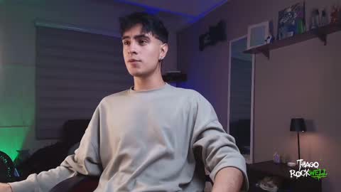 Snapshot of thiago_rockwell chatting on 02/28/25, 01:47 Thiago online show from 02/28/25, 01:47