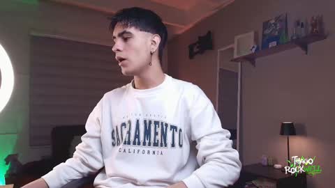 Snapshot of thiago_rockwell chatting on 03/01/25, 11:26 Thiago online show from 03/01/25, 11:26