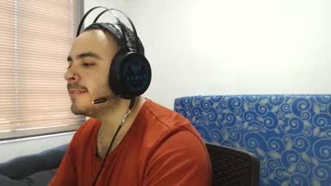 Thiago online show from 12/18/25, 07:09