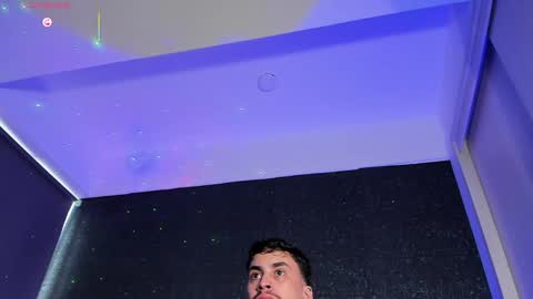 THIAGO MENESES online show from 05/31/26, 06:31