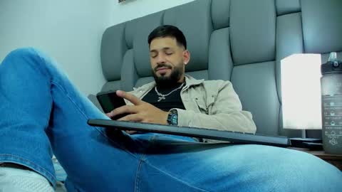 Thia Gomez online show from 03/13/26, 07:53