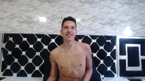 Thiago   online show from 03/09/26, 03:38