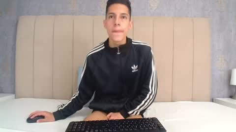 Thiago   online show from 06/23/26, 12:58