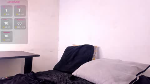 Snapshot of thiagosantos_ chatting on 12/16/24, 05:17 Thiago Instagram   online show from 12/16/24, 05:17