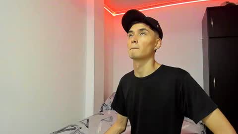 Thiago Wells online show from 12/08/24, 03:56