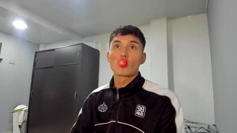 Thiago Wells online show from 10/23/25, 11:03