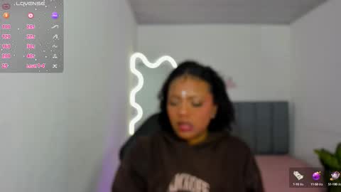  thiana  online show from 10/23/25, 02:44