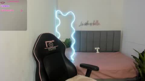  thiana  online show from 10/28/25, 02:59