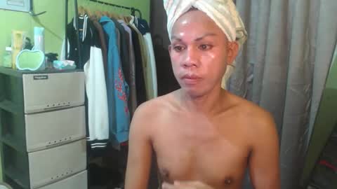 gil online show from 09/28/25, 12:49