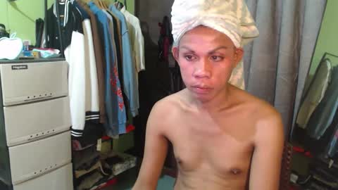 gil online show from 10/05/25, 01:59