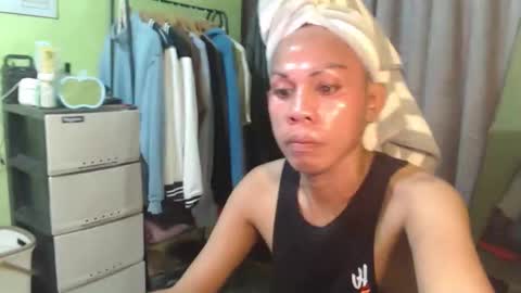 gil online show from 10/14/25, 01:17