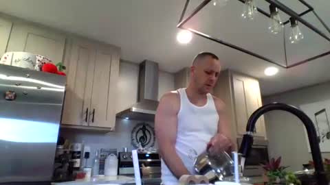 Val online show from 04/21/26, 04:23