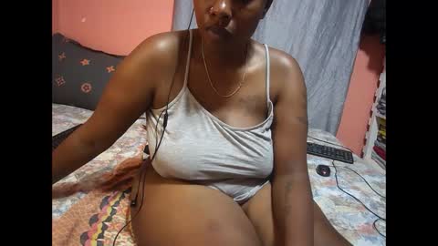 thick_sweet_ass online show from 02/11/25, 09:46