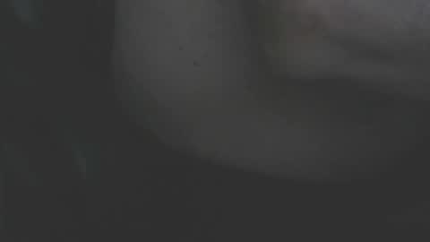 Snapshot of thickbong chatting on 10/31/25, 06:47 thickbong online show from 10/31/25, 06:47