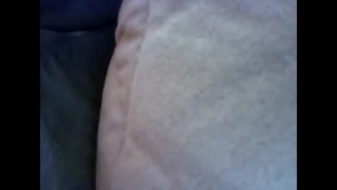 Snapshot of thickcock00088 chatting on 01/12/25, 01:05 thickcock00088 online show from 01/12/25, 01:05