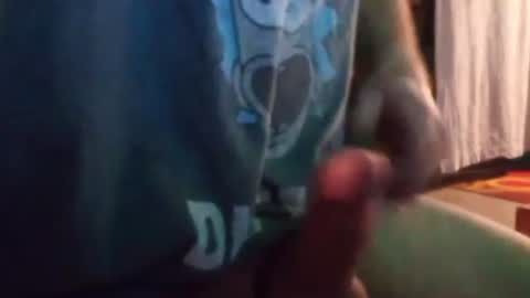 Snapshot of thickdick513 chatting on 01/05/25, 10:21 thickdick513 online show from 01/05/25, 10:21