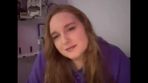 Snapshot of thickgingergoddess chatting on 12/13/24, 02:27 Ariel online show from 12/13/24, 02:27