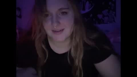 Snapshot of thickgingergoddess chatting on 12/27/24, 04:58 Ariel online show from 12/27/24, 04:58