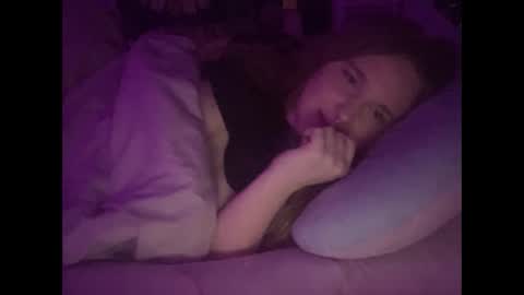 Snapshot of thickgingergoddess chatting on 01/13/25, 05:23 Ariel online show from 01/13/25, 05:23