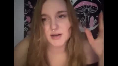 Snapshot of thickgingergoddess chatting on 01/25/25, 02:15 Ariel online show from 01/25/25, 02:15