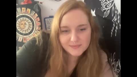 Snapshot of thickgingergoddess chatting on 01/25/25, 07:28 Ariel online show from 01/25/25, 07:28