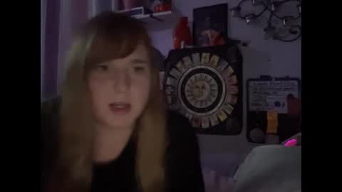Snapshot of thickgingergoddess chatting on 02/03/25, 01:09 Ariel online show from 02/03/25, 01:09