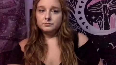 Snapshot of thickgingergoddess chatting on 10/06/25, 03:48 Ariel online show from 10/06/25, 03:48