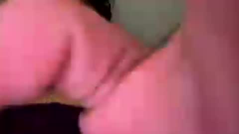 Snapshot of thickkcloudz chatting on 07/20/26, 02:52 thickkcloudz online show from 07/20/26, 02:52
