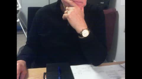 Snapshot of thickmelnik chatting on 12/23/24, 12:30 James online show from 12/23/24, 12:30