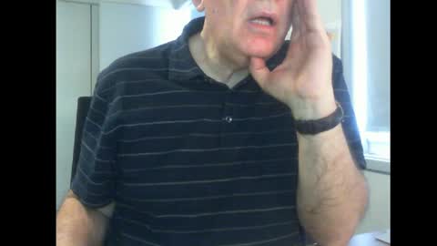 Snapshot of thickmelnik chatting on 01/03/25, 01:48 James online show from 01/03/25, 01:48