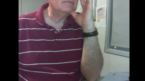 Snapshot of thickmelnik chatting on 01/10/25, 01:09 James online show from 01/10/25, 01:09