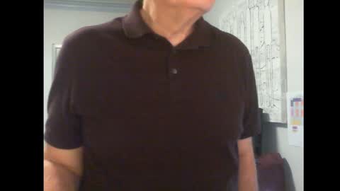 Snapshot of thickmelnik chatting on 01/22/25, 12:48 James online show from 01/22/25, 12:48